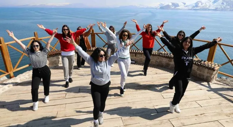 Akdamar Adası’nda zumba, pilates ve yoga etkinliği