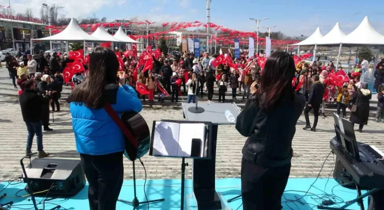 Van’da Nevruz kutlaması