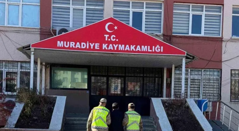 Van’ın Muradiye ilçesinde 5 düzensiz göçmen yakalandı